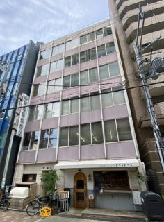 布亀ビル